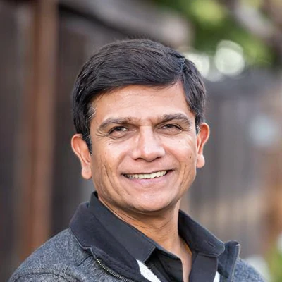 Sanjay Desai is the Office Manager at Signature Smiles Dental Group
